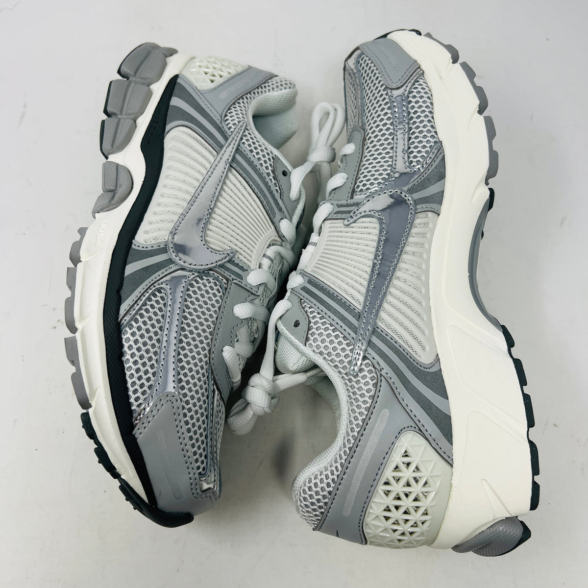 Nike Zoom Vomero 5 Metallic Silver