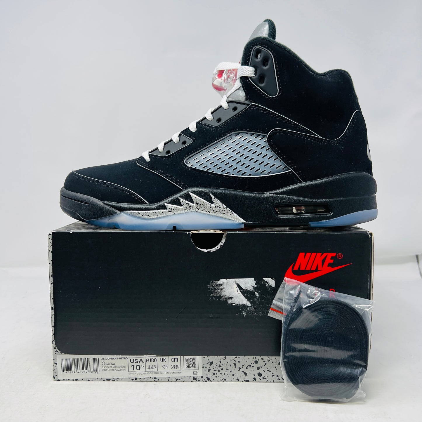 Jordan 5 Retro OG Black Metallic Reimagined