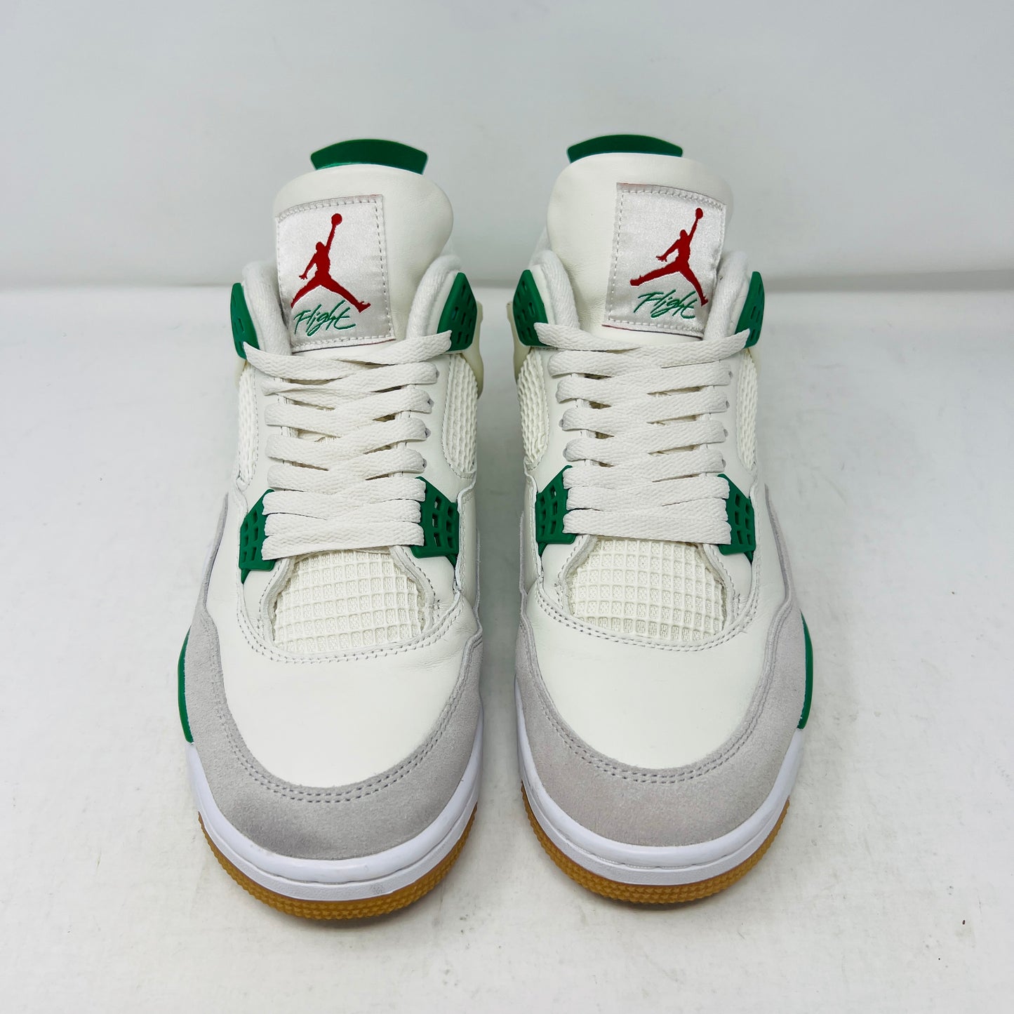 Jordan 4 Retro SB Pine Green