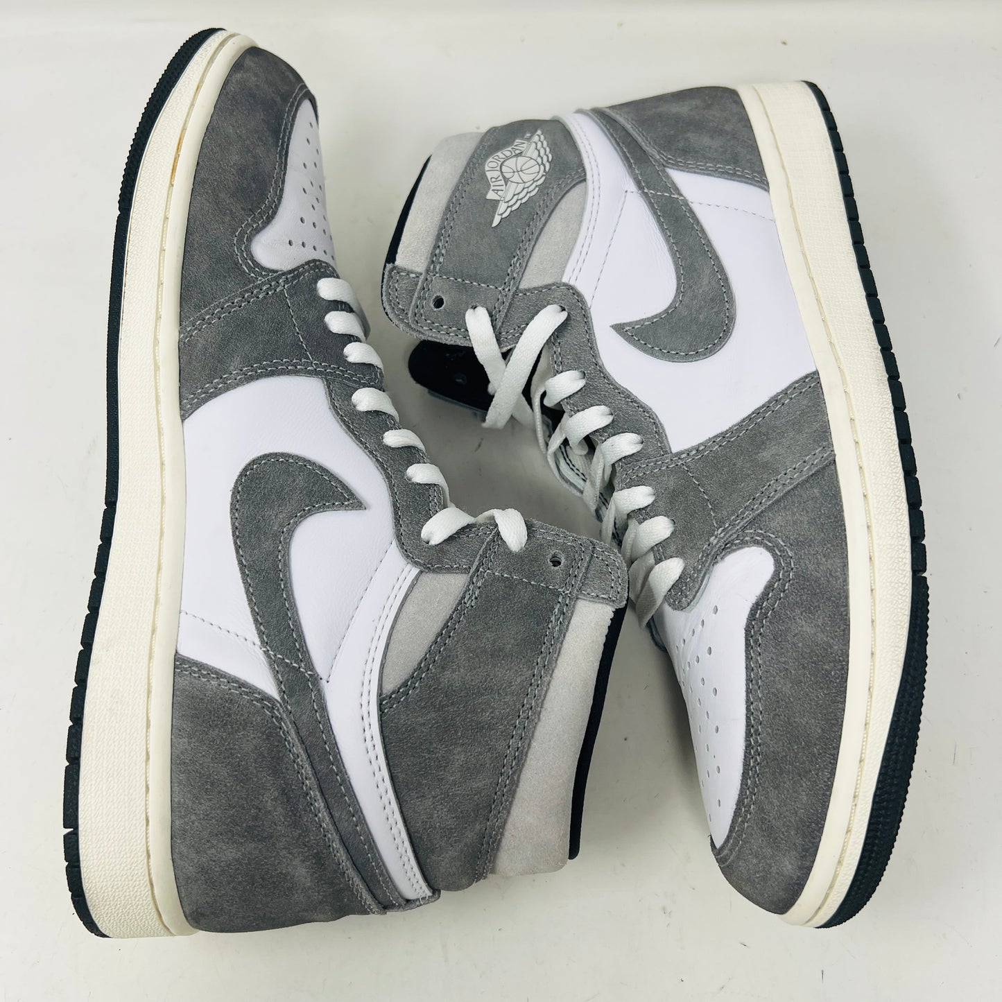 Jordan 1 Retro High OG Washed Black