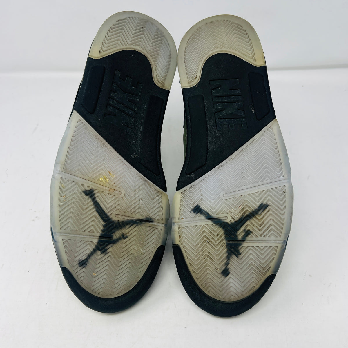 Jordan 5 Retro OG Black Metallic Reimagined