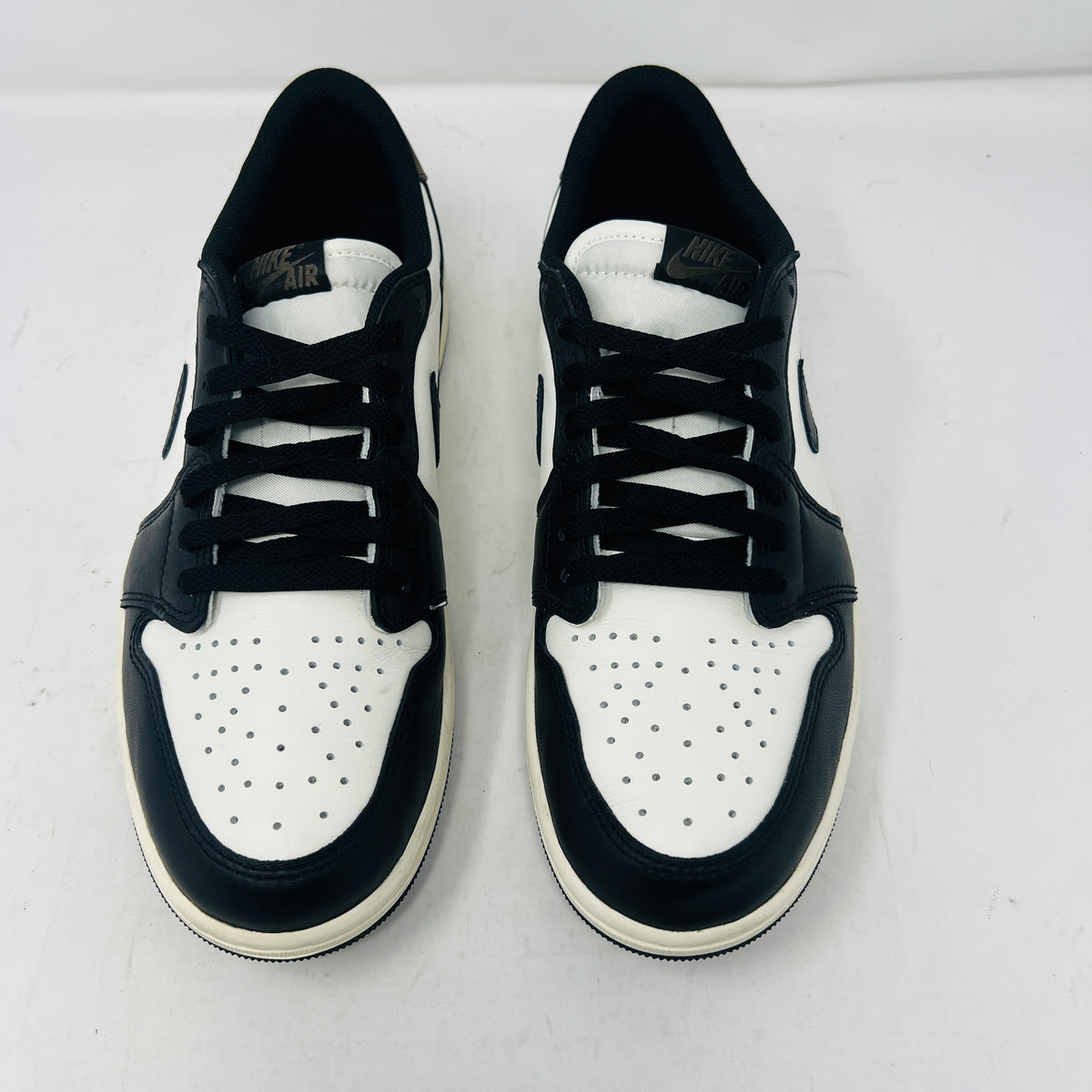 Jordan 1 Retro Low OG Mocha