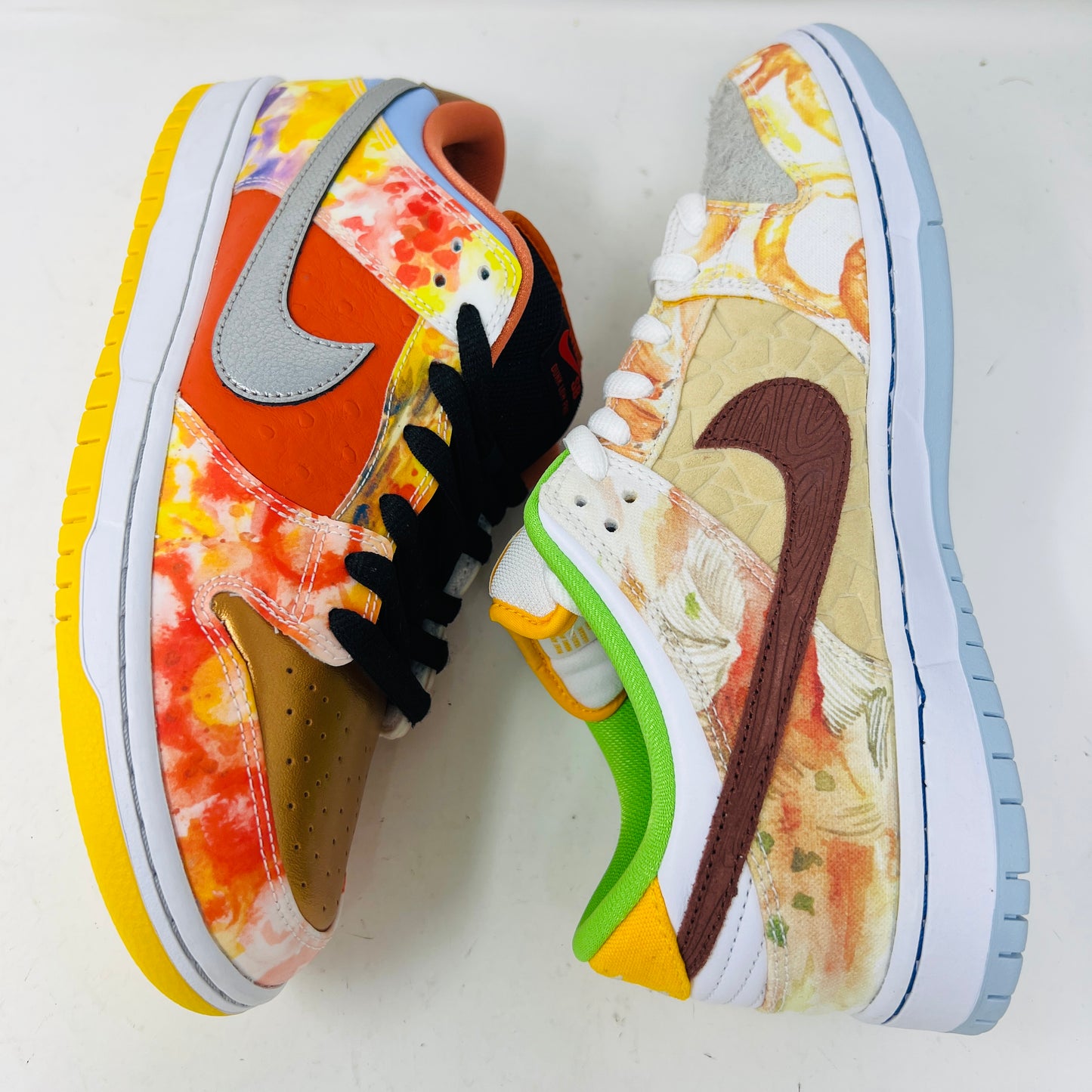 Nike SB Dunk Low Street Hawker (Special Box)