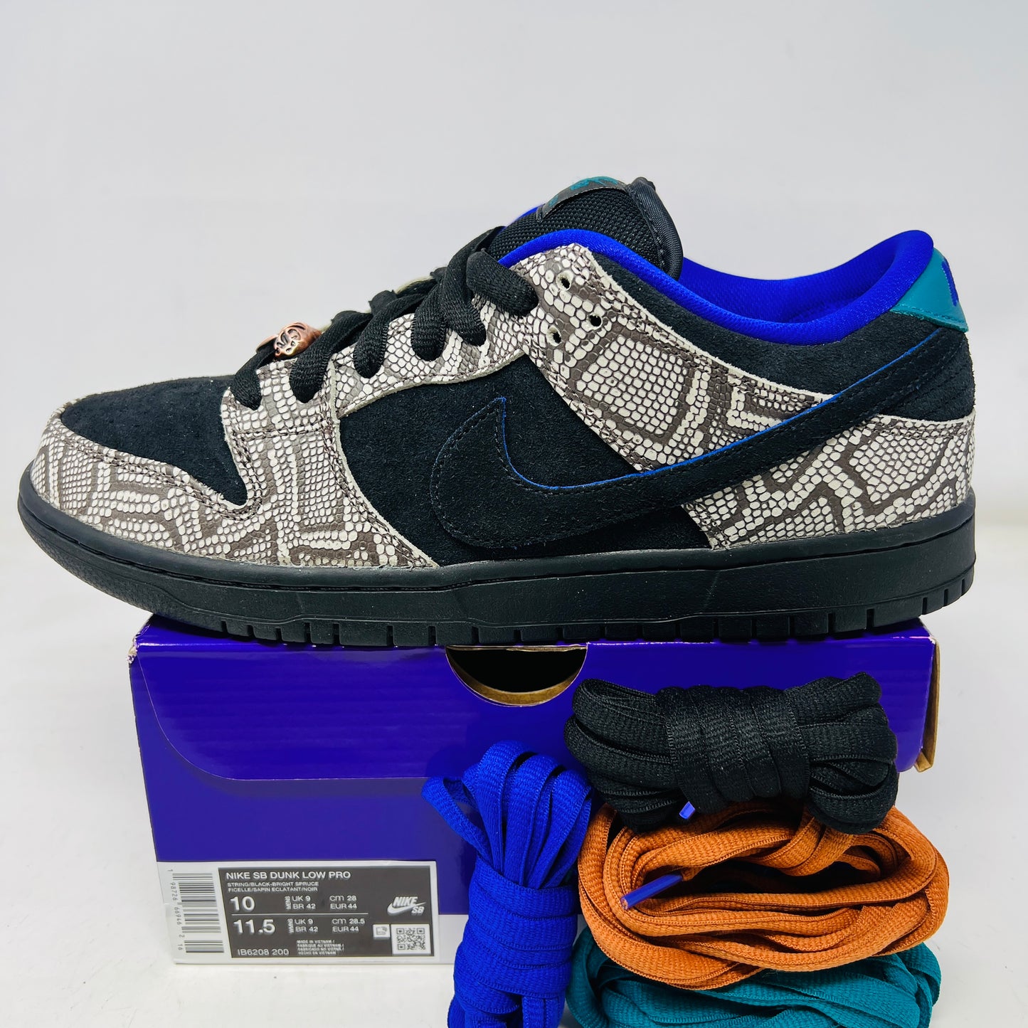 Nike SB Dunk Low Dashawn Jordan Copperhead
