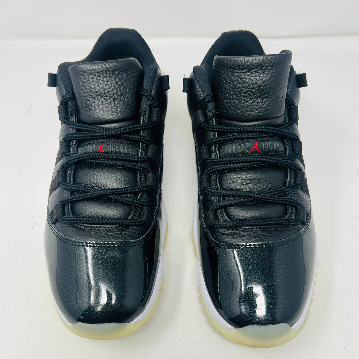 Jordan 11 Retro Low 72-10