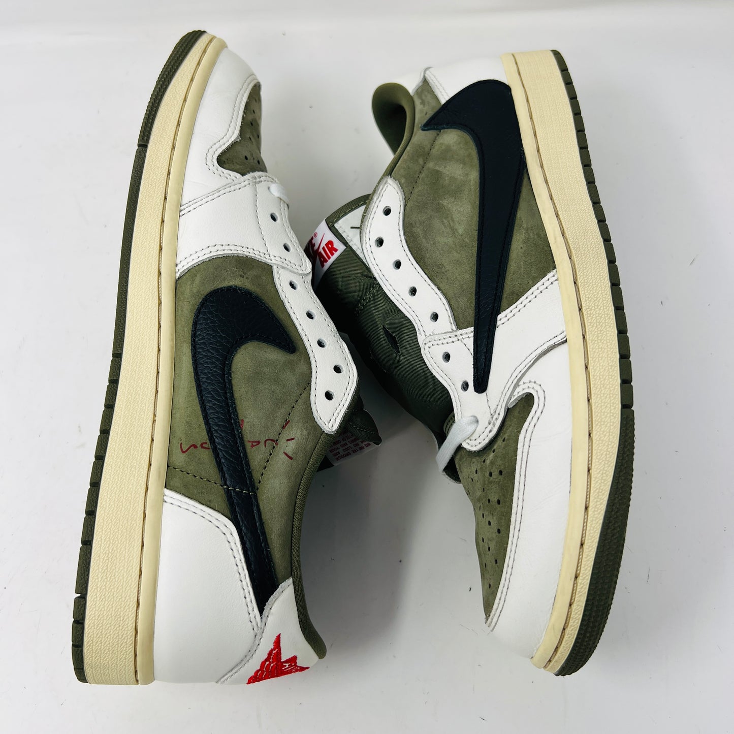 Jordan 1 Retro Low OG SP Travis Scott Medium Olive