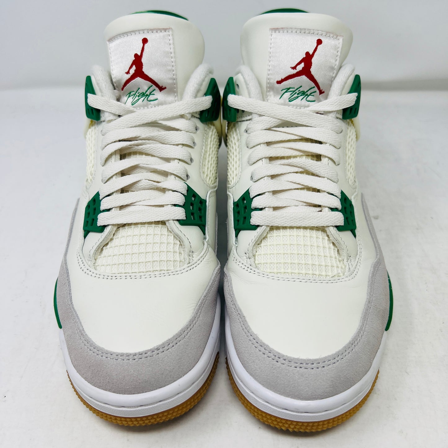 Jordan 4 Retro SB Pine Green