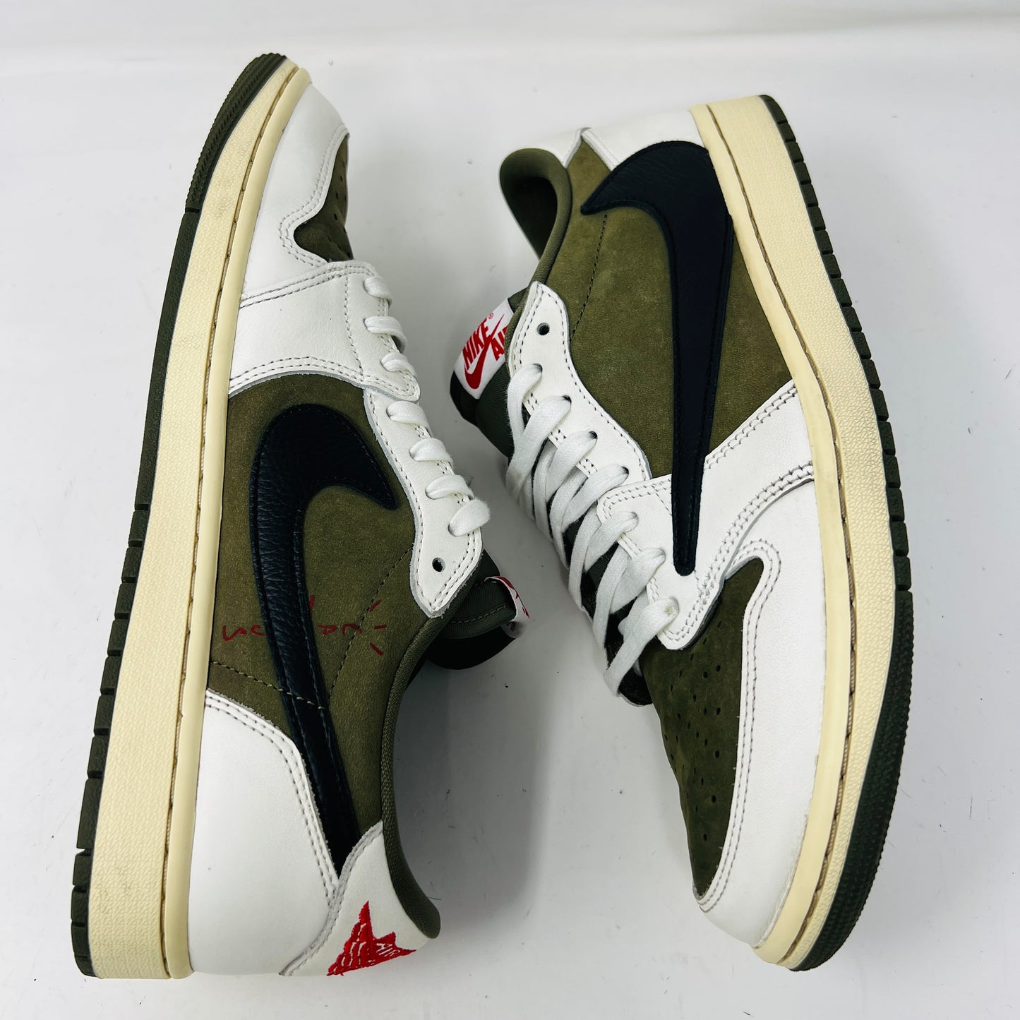 Jordan 1 Retro Low OG SP Travis Scott Medium Olive
