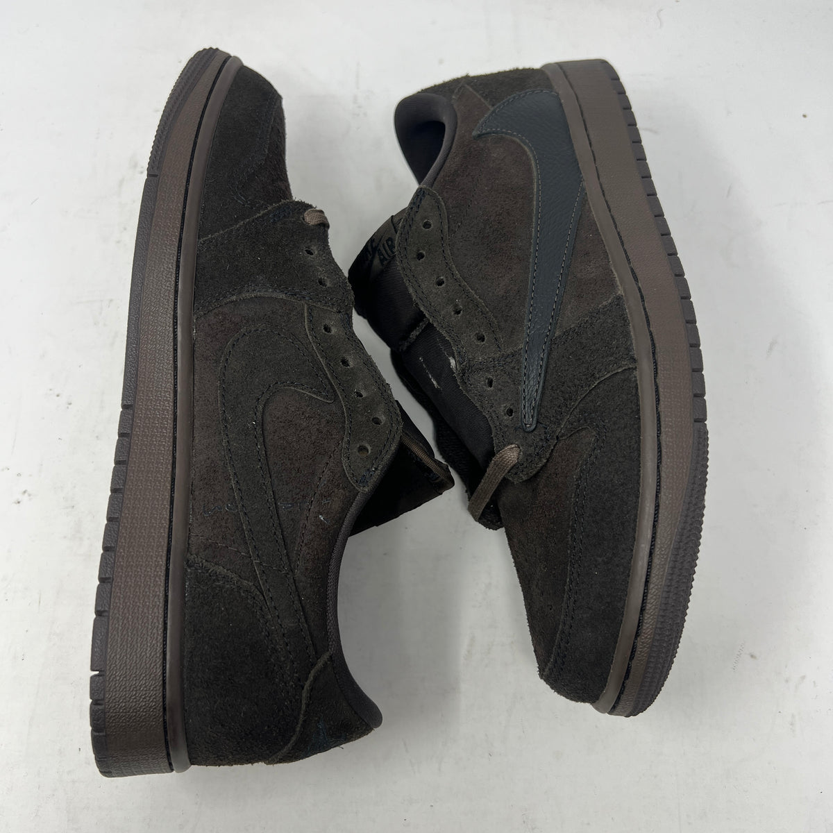 Jordan 1 Retro Low OG SP Travis Scott Velvet Brown
