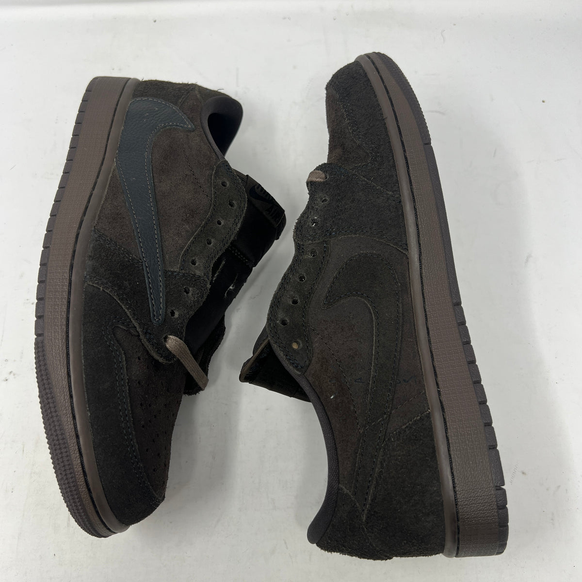 Jordan 1 Retro Low OG SP Travis Scott Velvet Brown