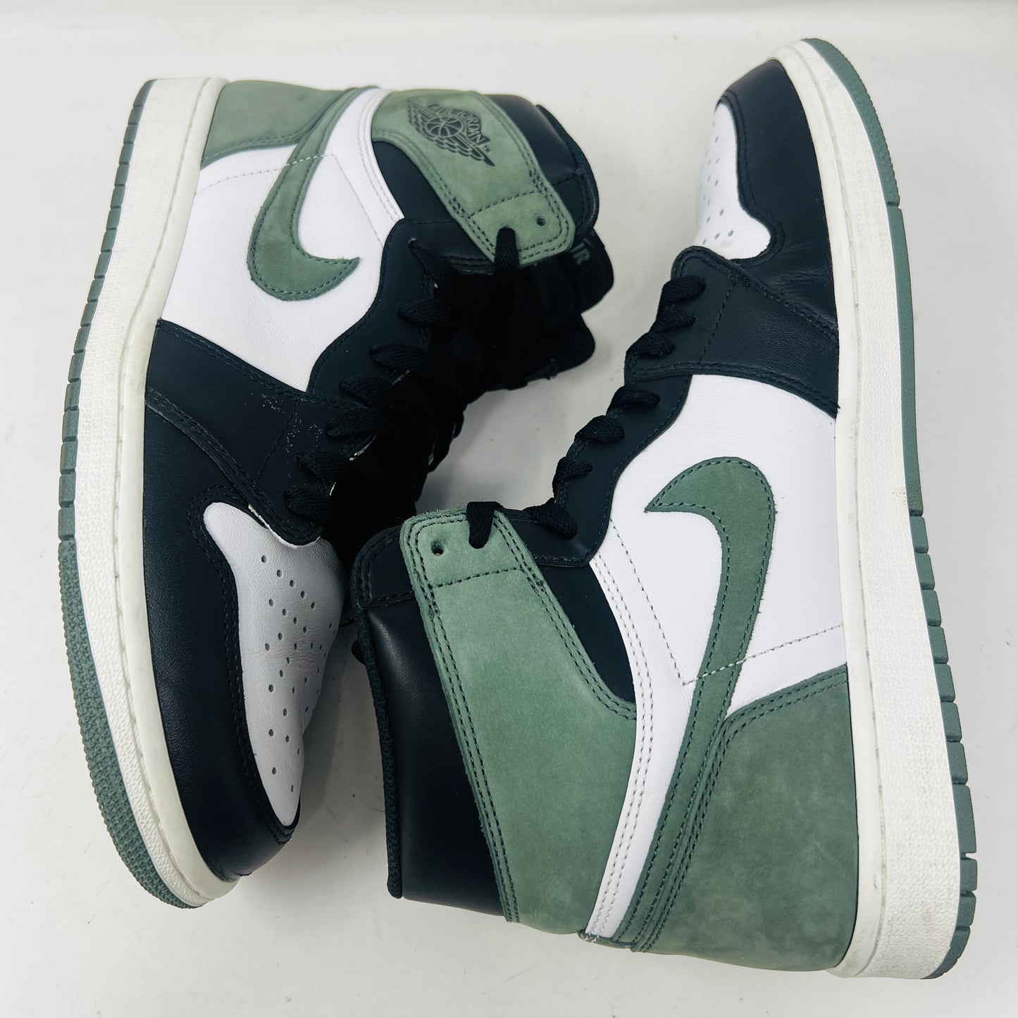 Jordan 1 Retro High Clay Green