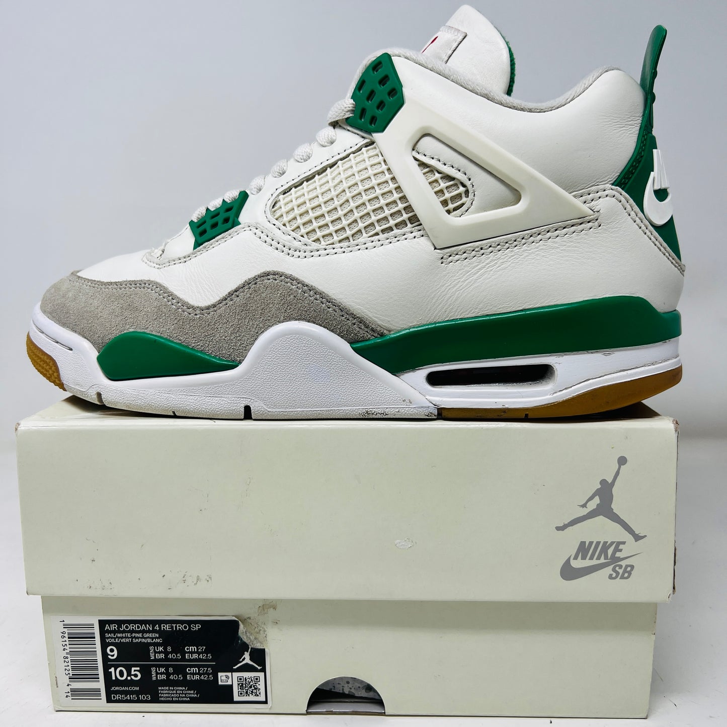 Jordan 4 Retro SB Pine Green