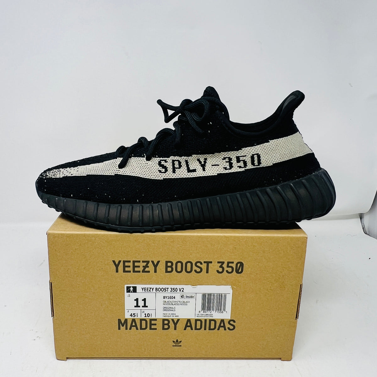 adidas Yeezy Boost 350 V2 Core Black White