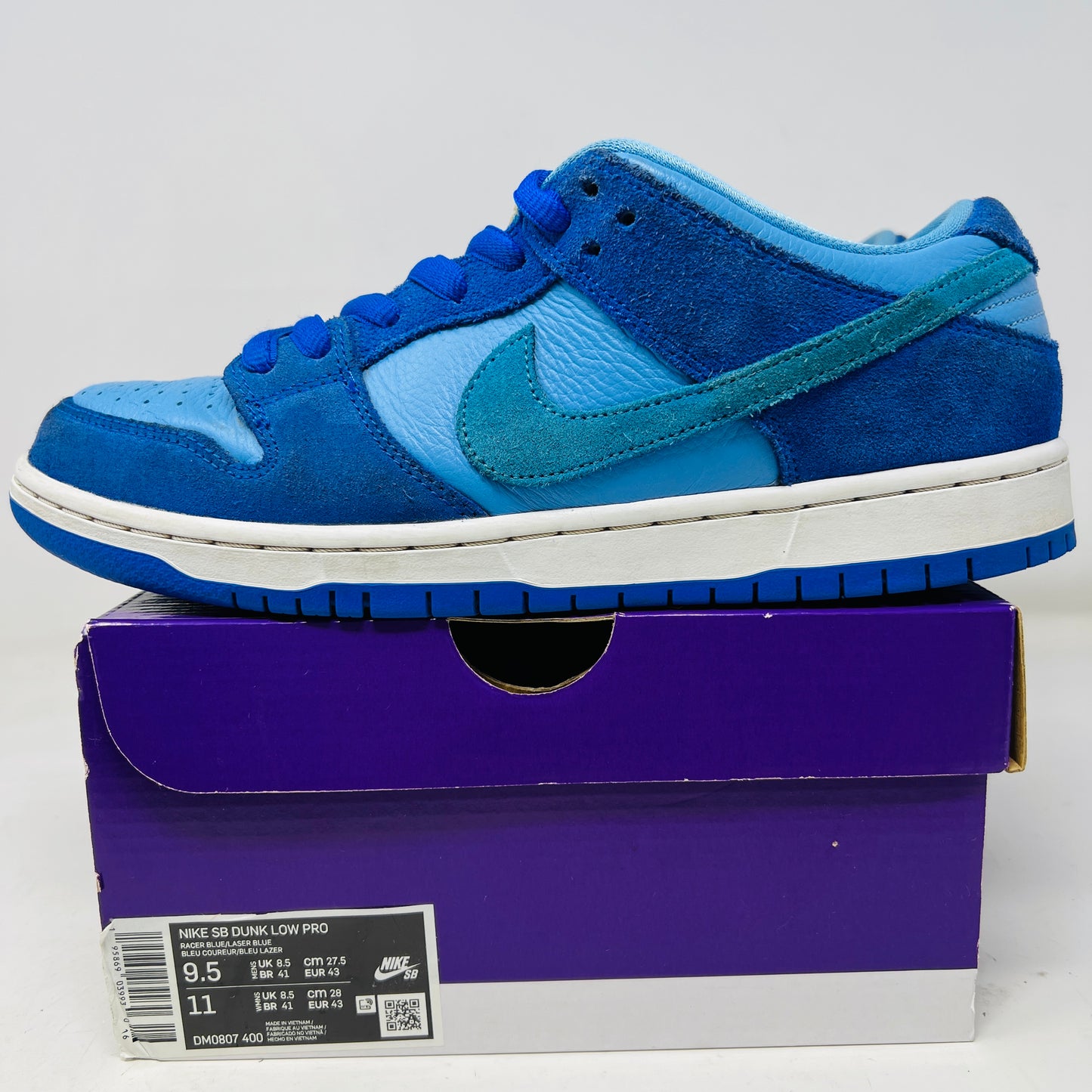 Nike SB Dunk Low Blue Raspberry