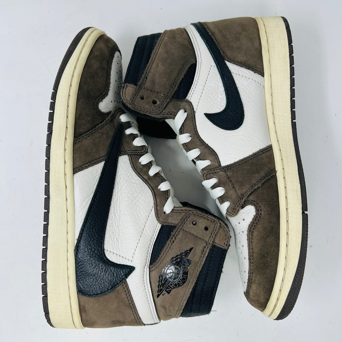 Jordan 1 Retro High OG SP Travis Scott Mocha