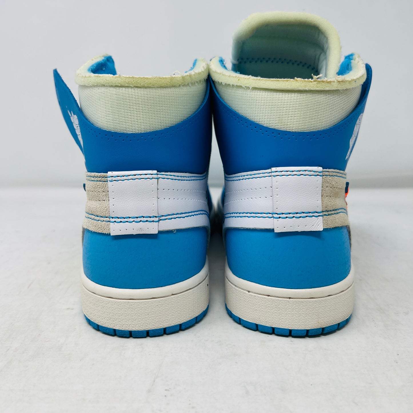 Jordan 1 Retro High Off-White University Blue