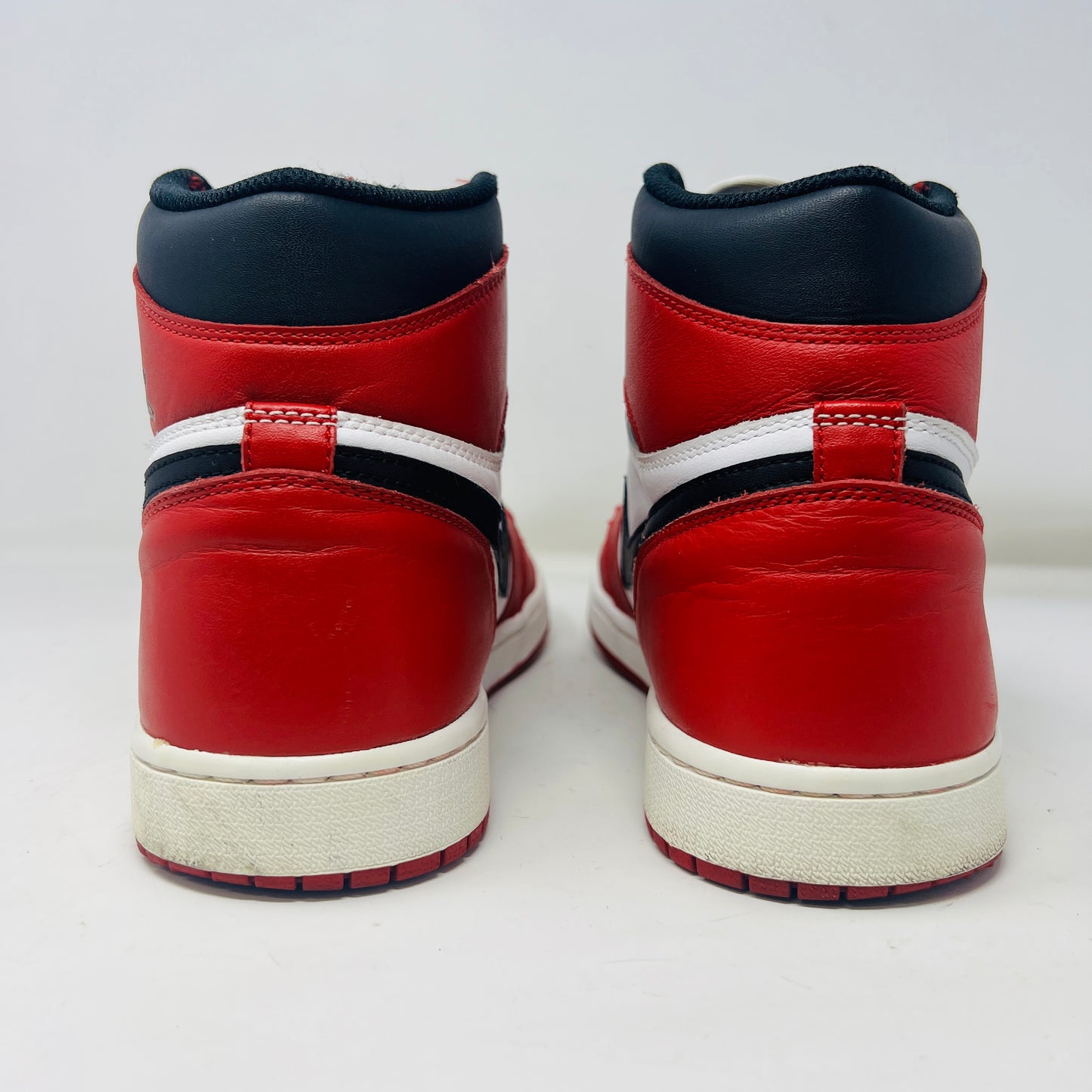 Jordan 1 Retro Chicago (2015)