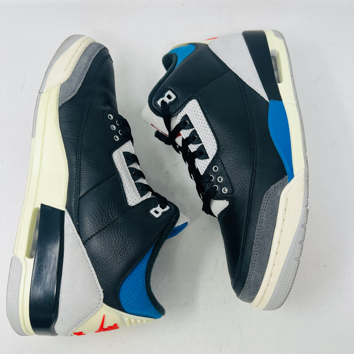 Jordan 3 Retro OG Rare Air