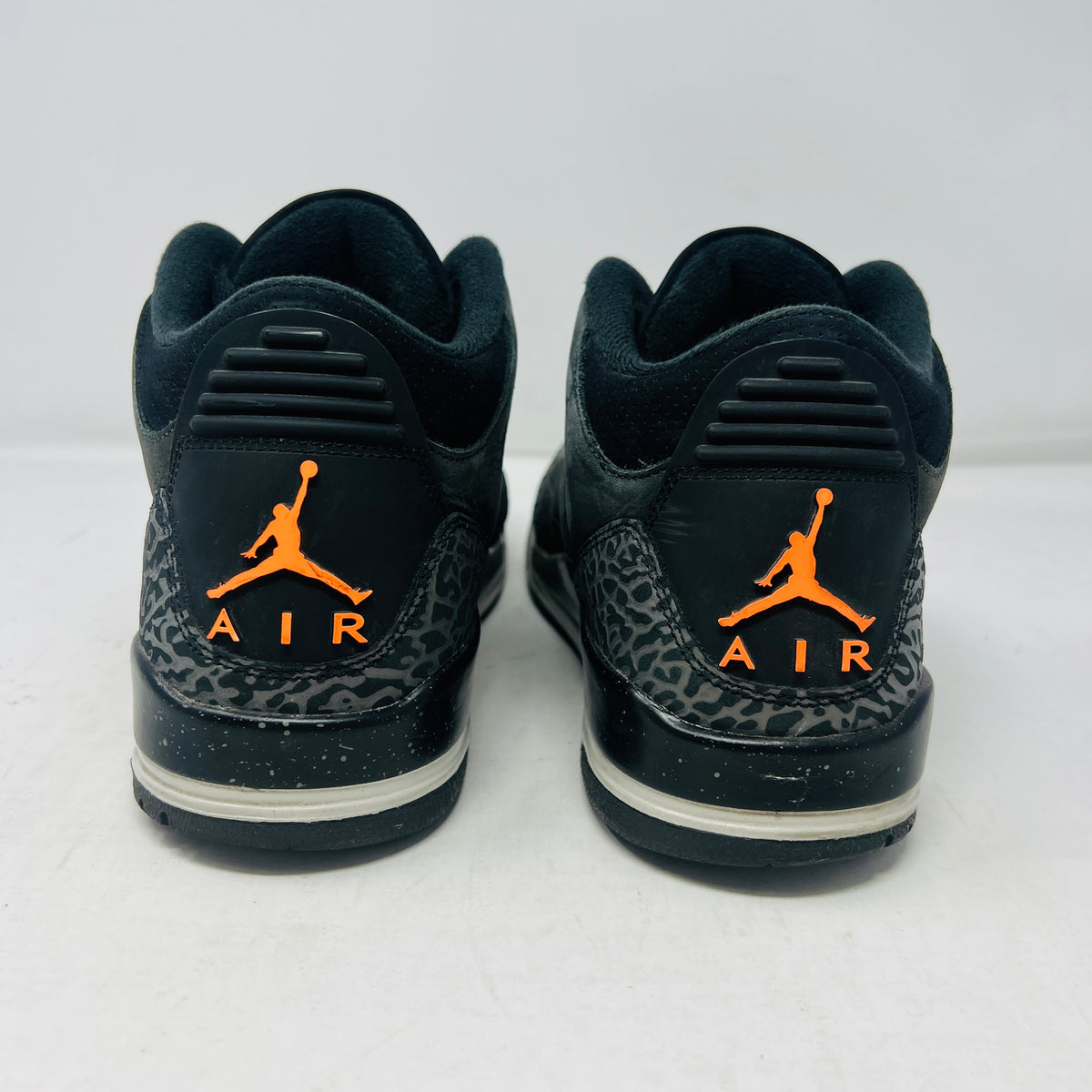 Jordan 3 Retro Fear Pack (2023)