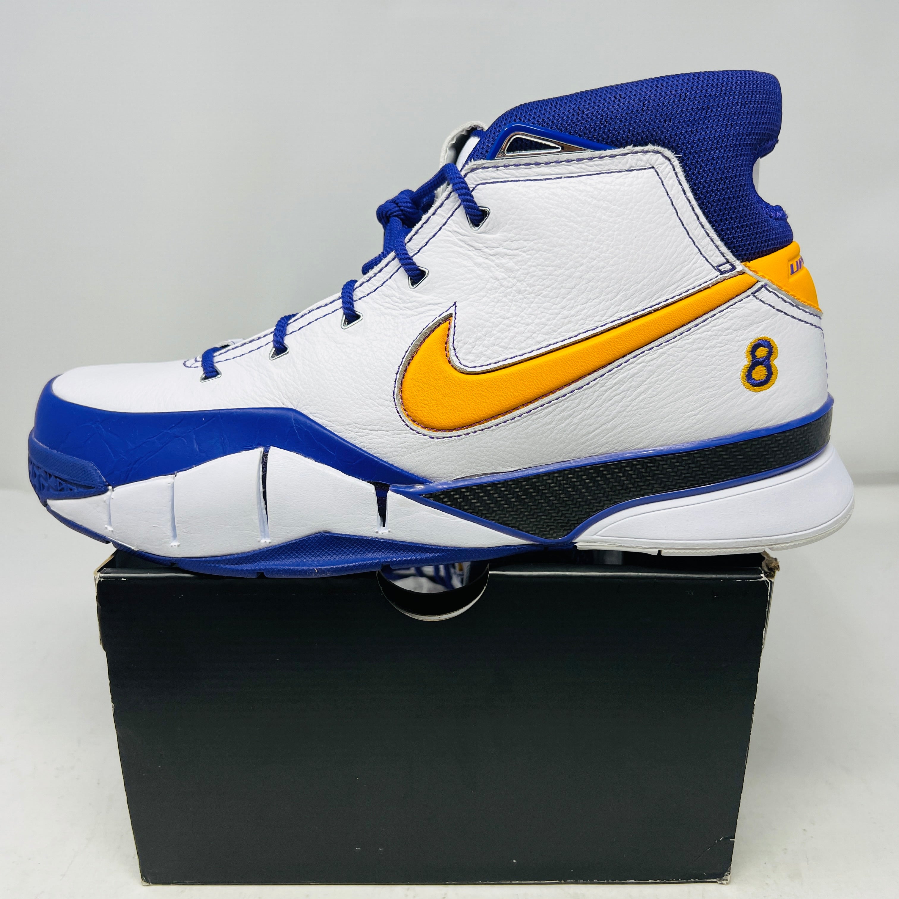 シューズ(男性用) NIKE KOBE PROTRO \