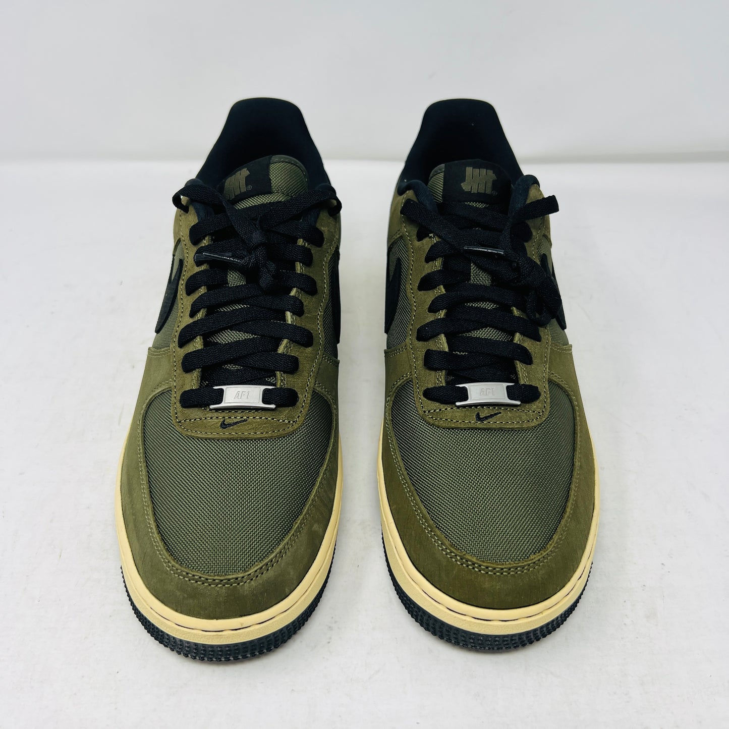 Nike Air Force 1 Low SP Undefeated Ballistic Dunk vs. AF1