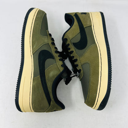 Nike Air Force 1 Low SP Undefeated Ballistic Dunk vs. AF1