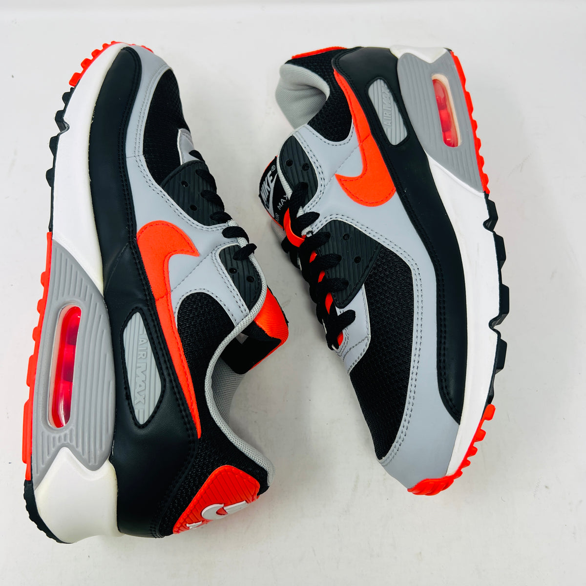 Nike Air Max 90 Black Radiant Red Wolf Grey