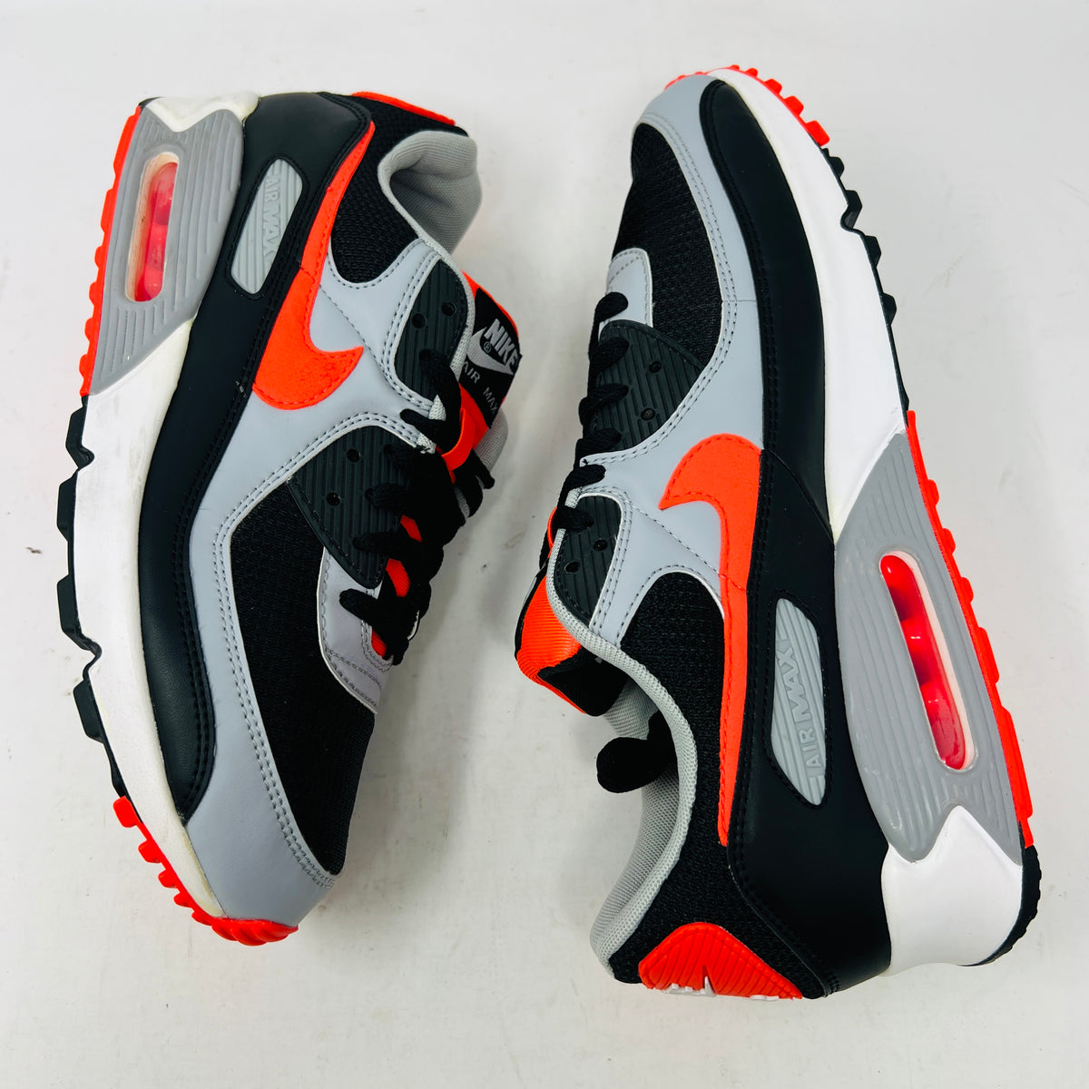 Nike Air Max 90 Black Radiant Red Wolf Grey
