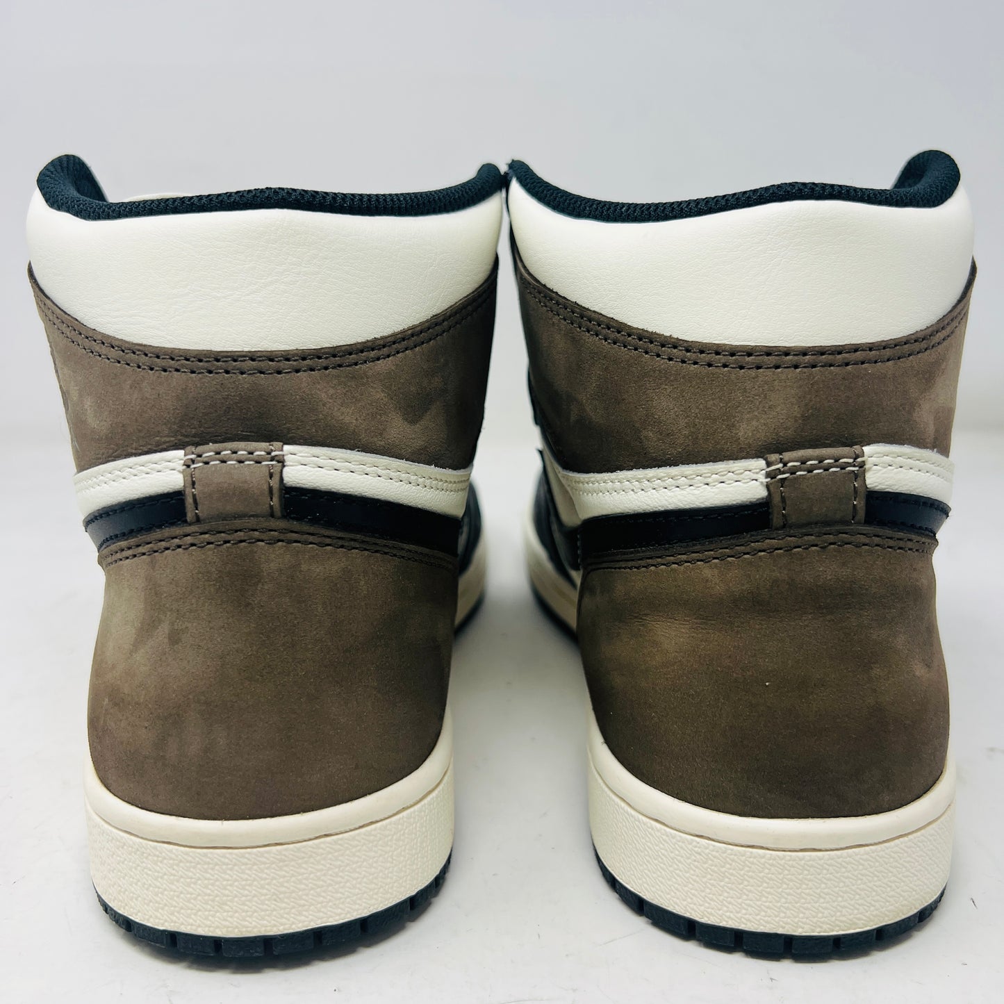 Jordan 1 Retro High Dark Mocha