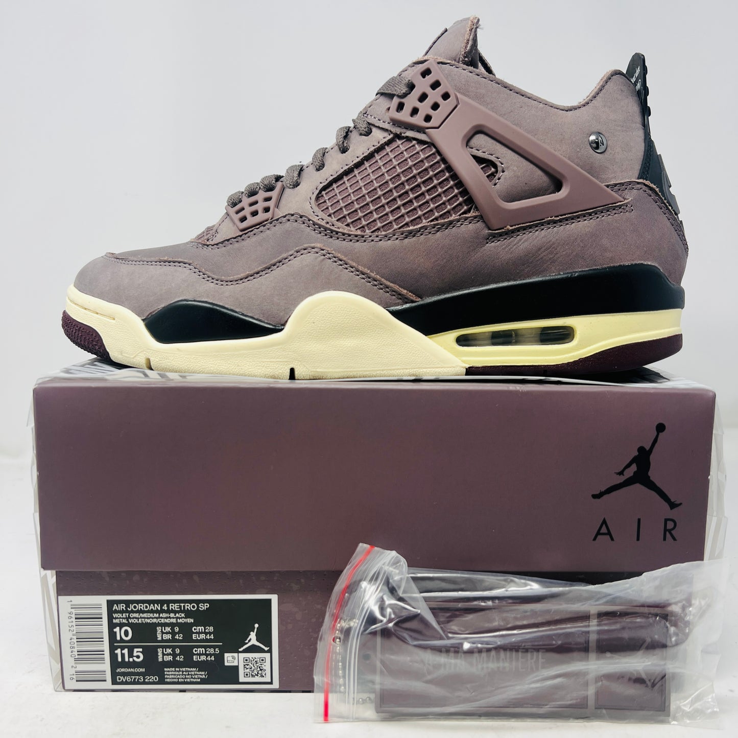 Jordan 4 Retro SP A Ma Maniére Violet Ore