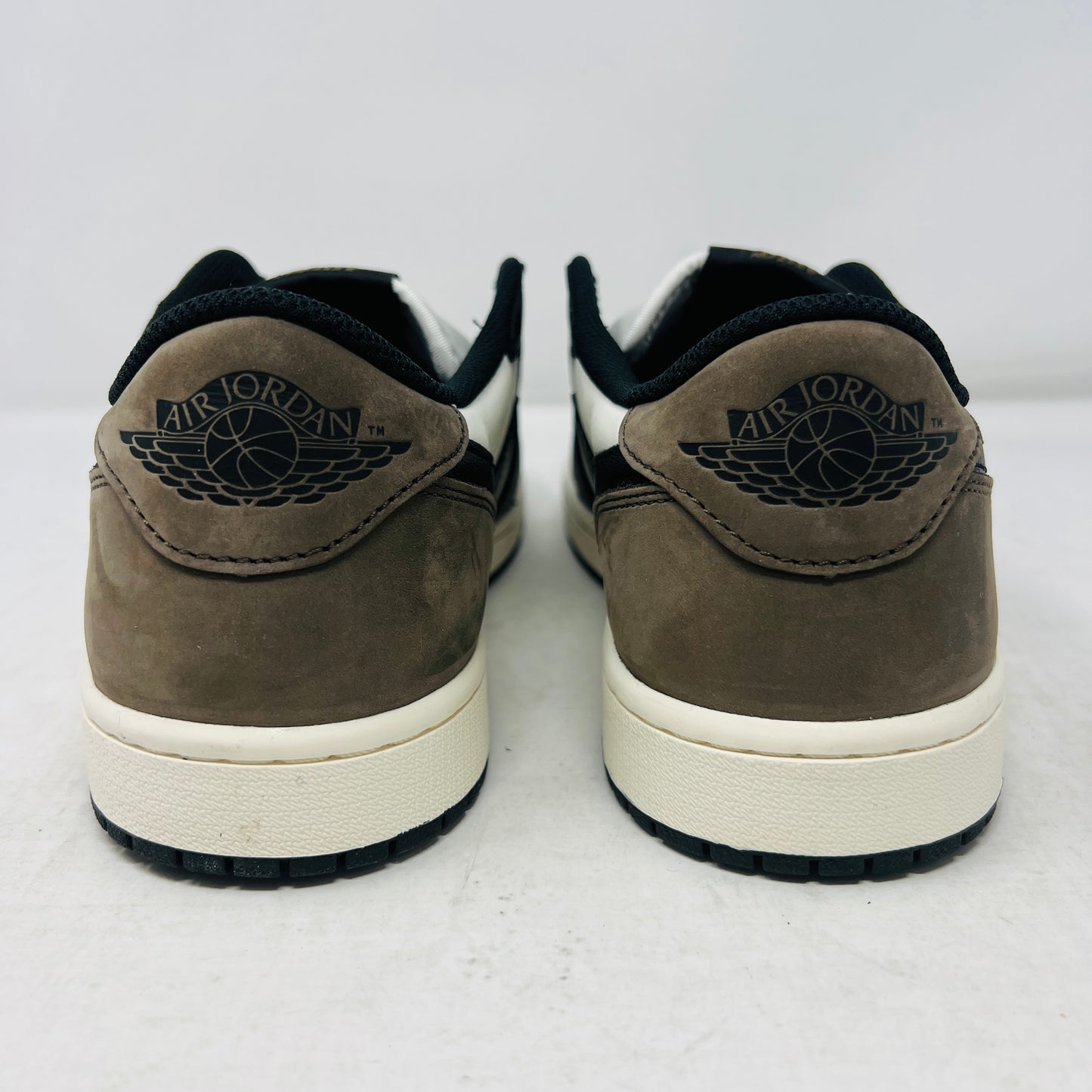Jordan 1 Retro Low OG Mocha
