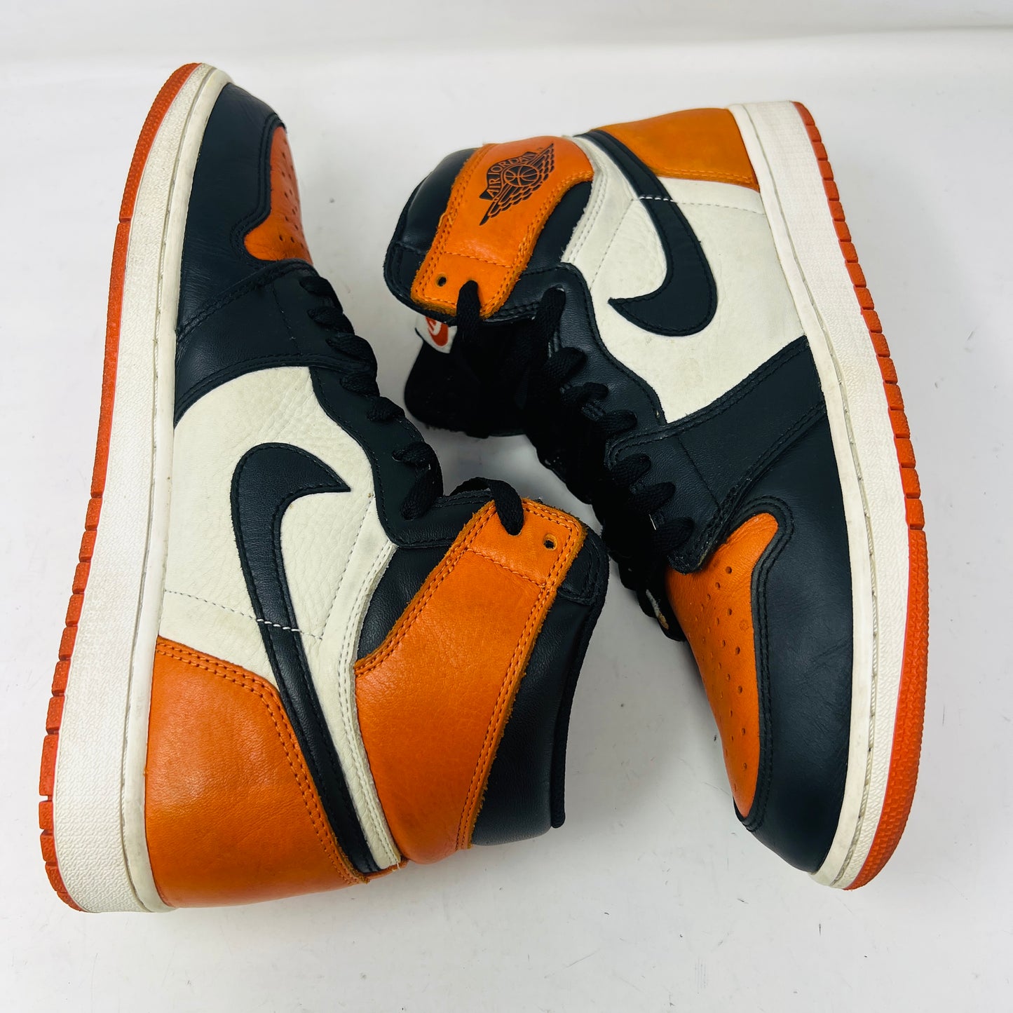 Jordan 1 Retro Shattered Backboard (2015)