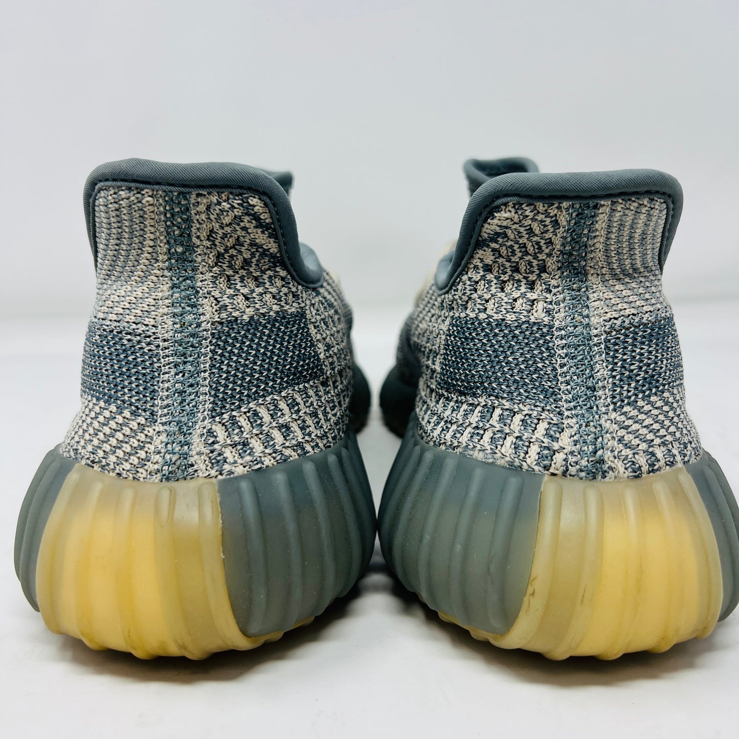 adidas Yeezy Boost 350 V2 Israfil