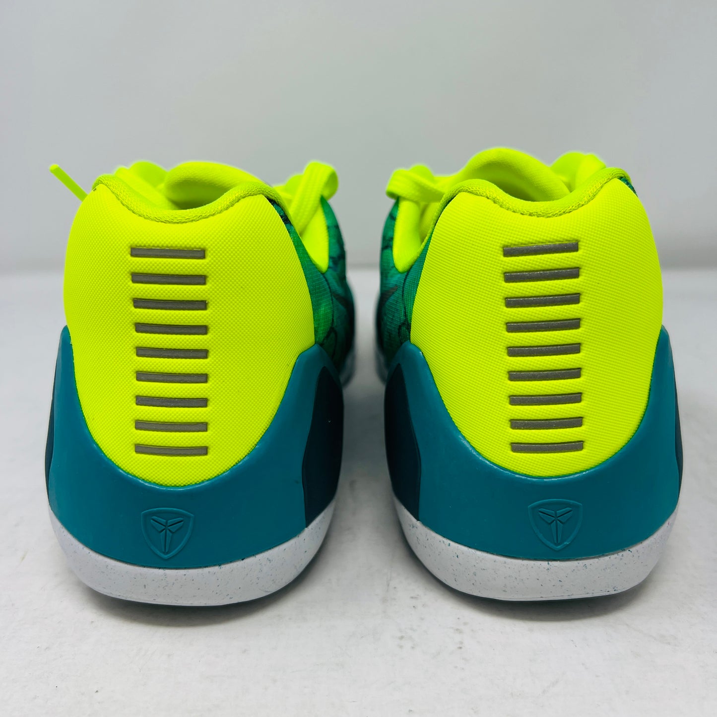 Nike Kobe 9 EM Low Easter