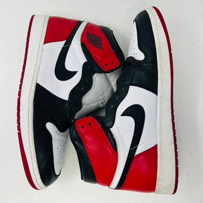 Jordan 1 Retro Black Toe (2016)
