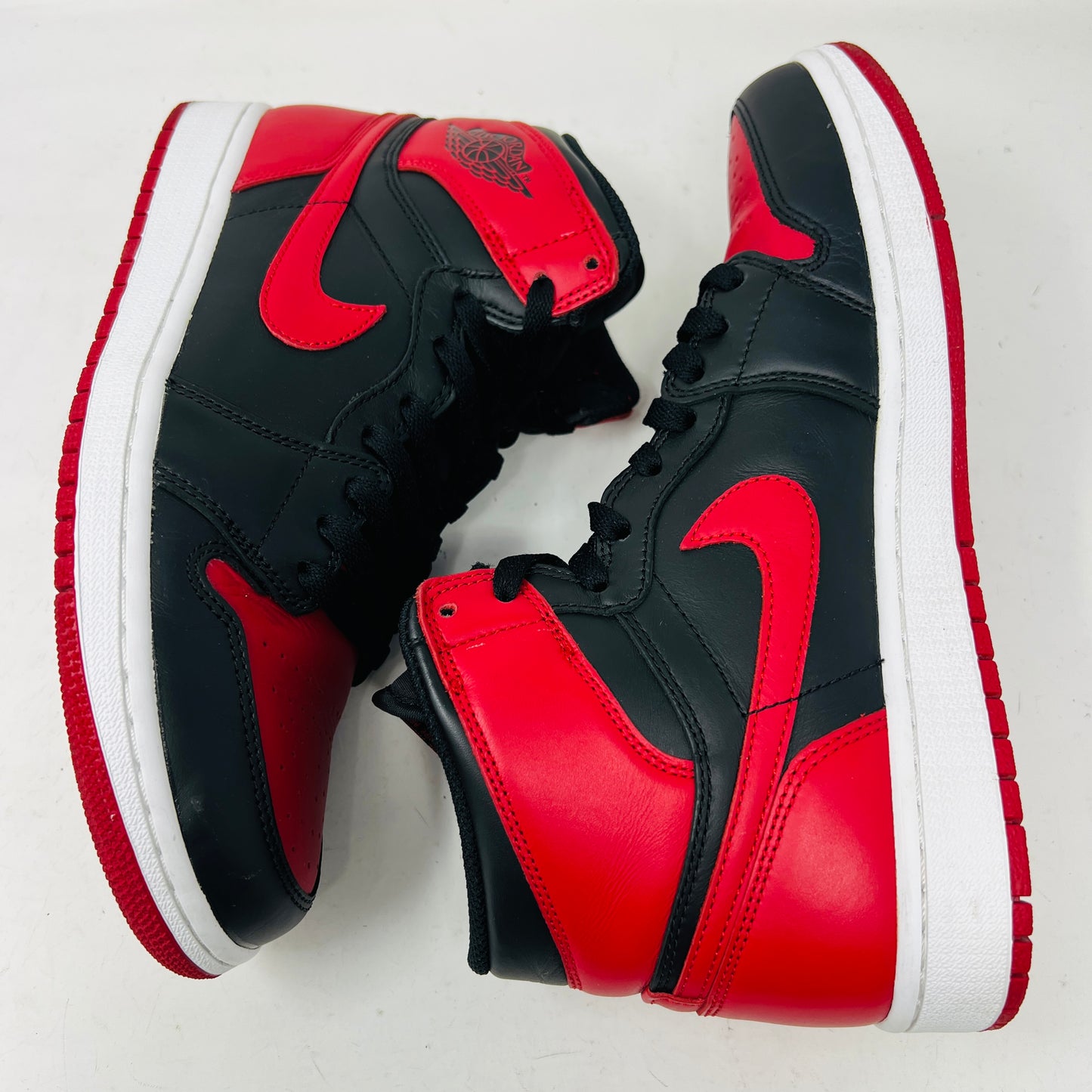 Jordan 1 Retro Bred (2013)