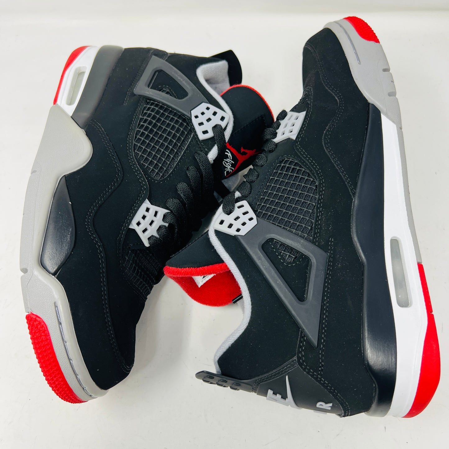 Jordan 4 Retro Bred (2019)