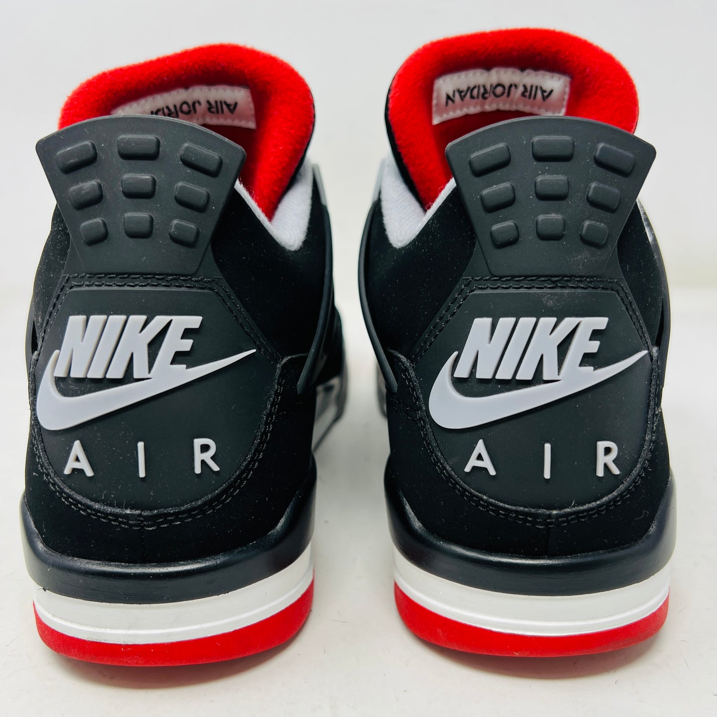 Jordan 4 Retro Bred (2019)