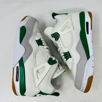 Jordan 4 Retro SB Pine Green