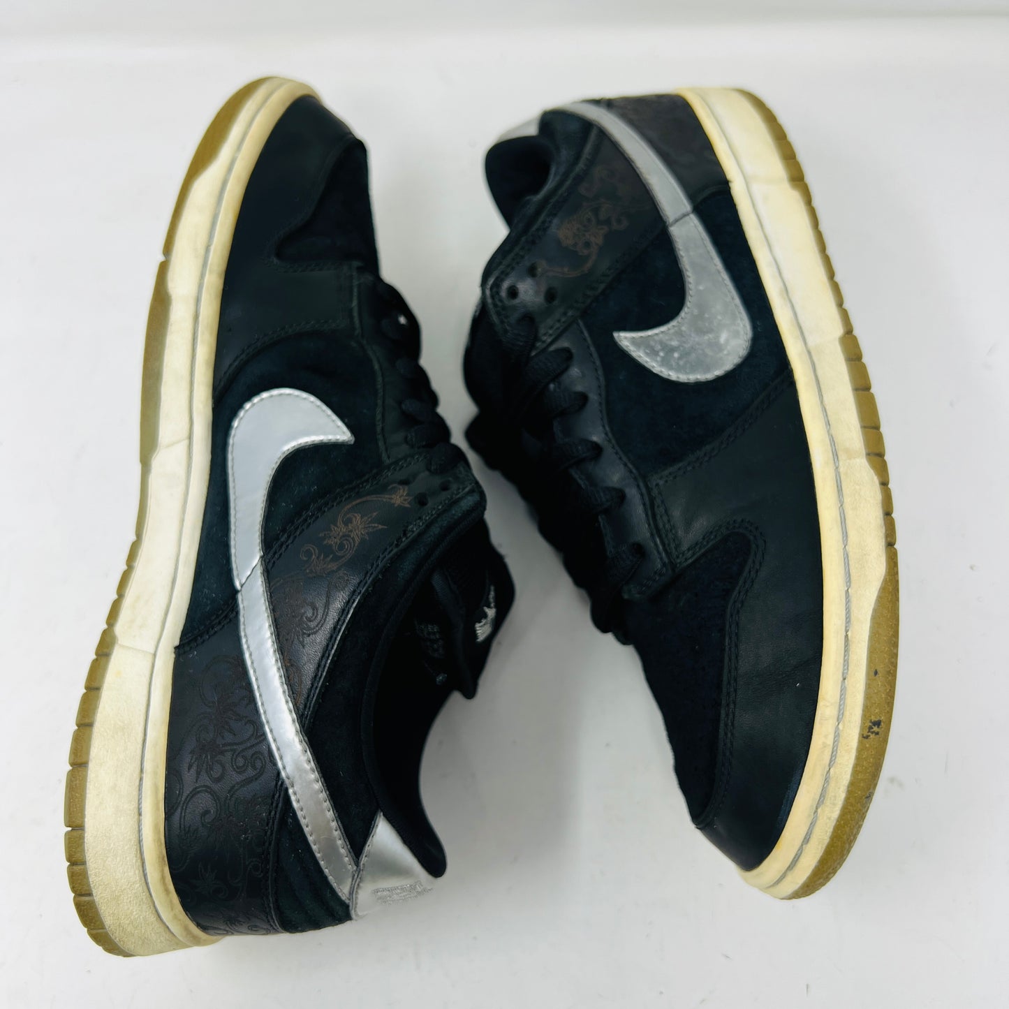 Nike SB Dunk Low Takashi 2