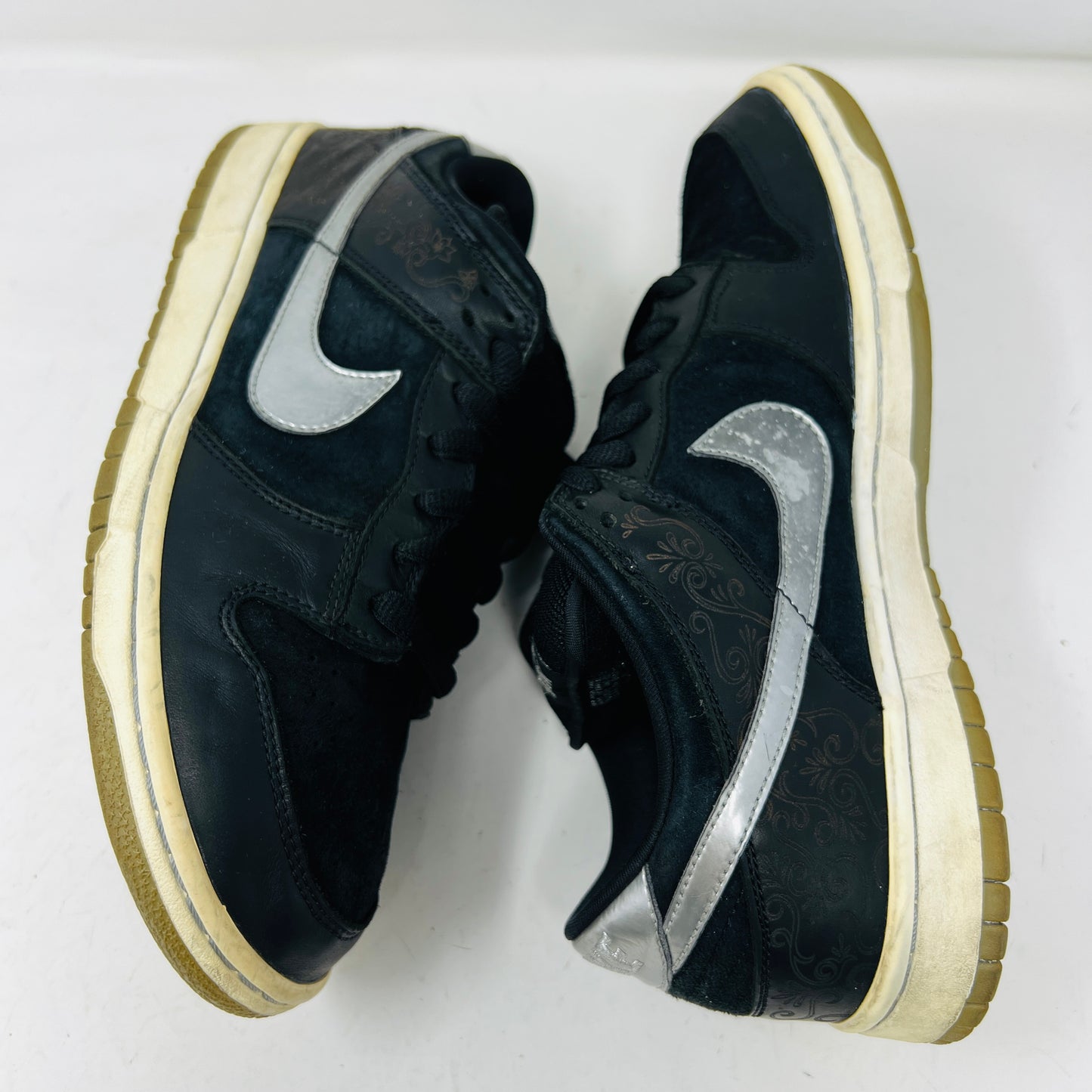 Nike SB Dunk Low Takashi 2