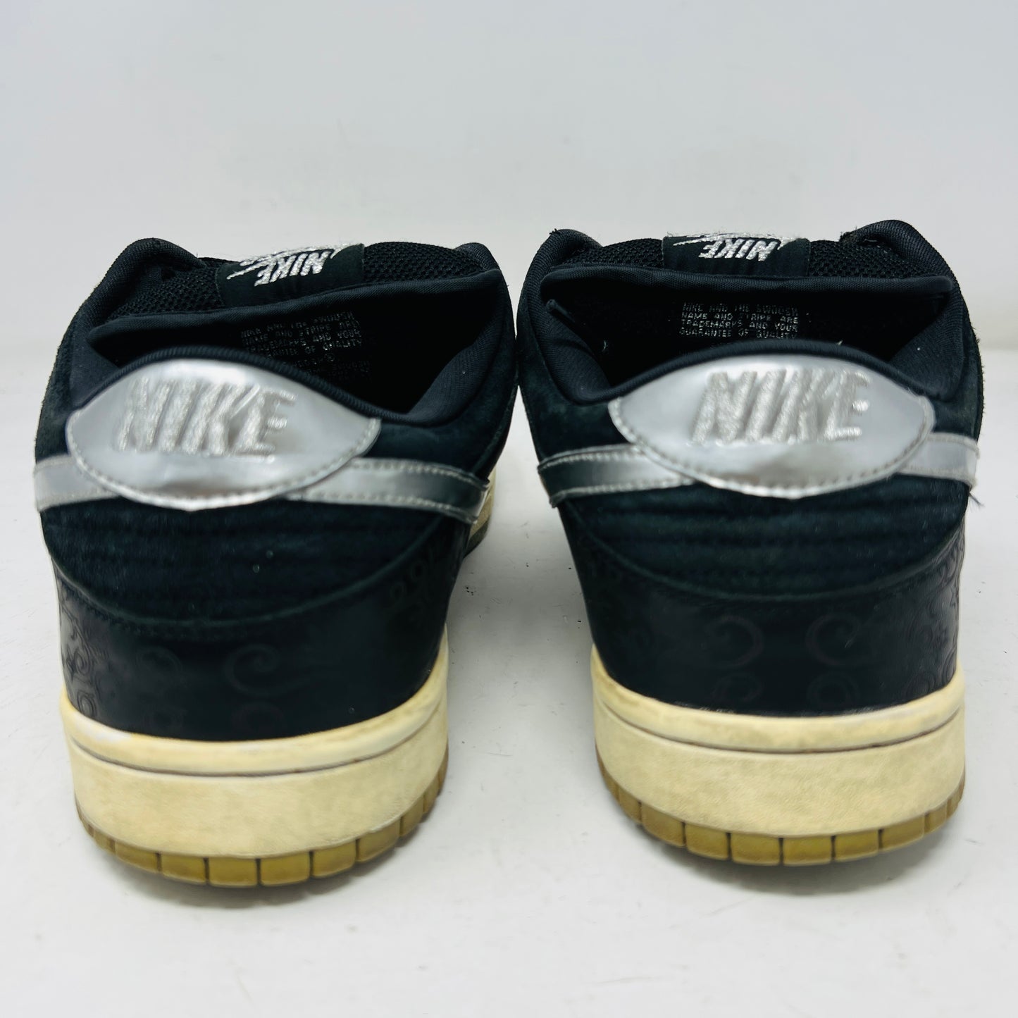 Nike SB Dunk Low Takashi 2