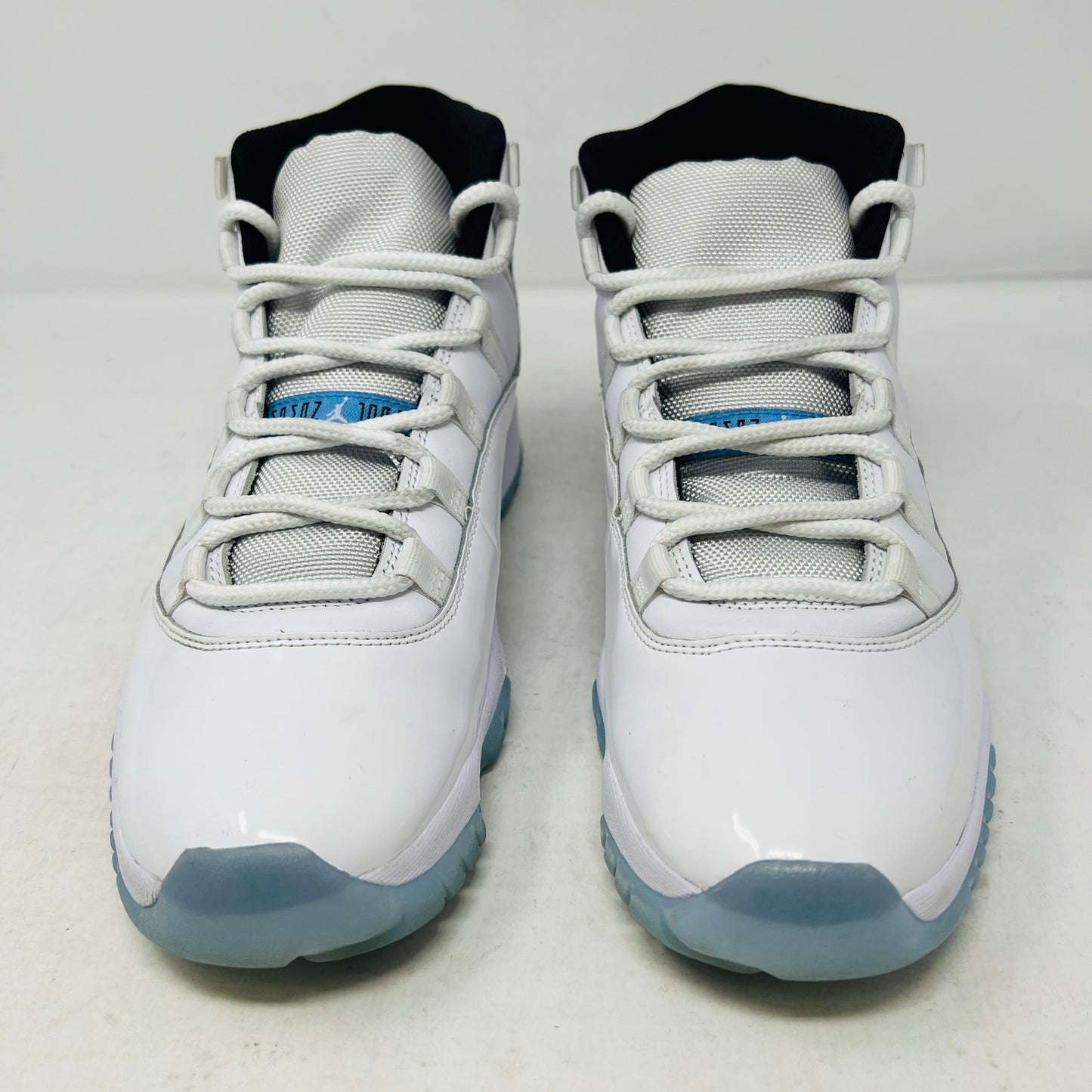 Jordan 11 Retro Legend Blue (2024)