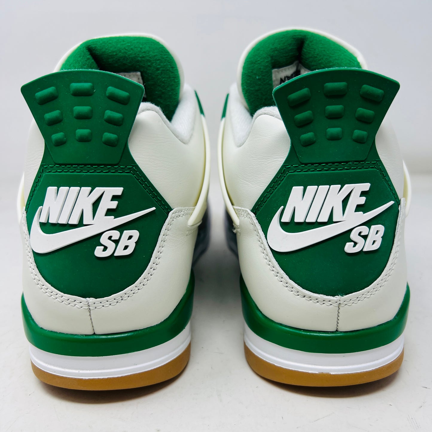 Jordan 4 Retro SB Pine Green