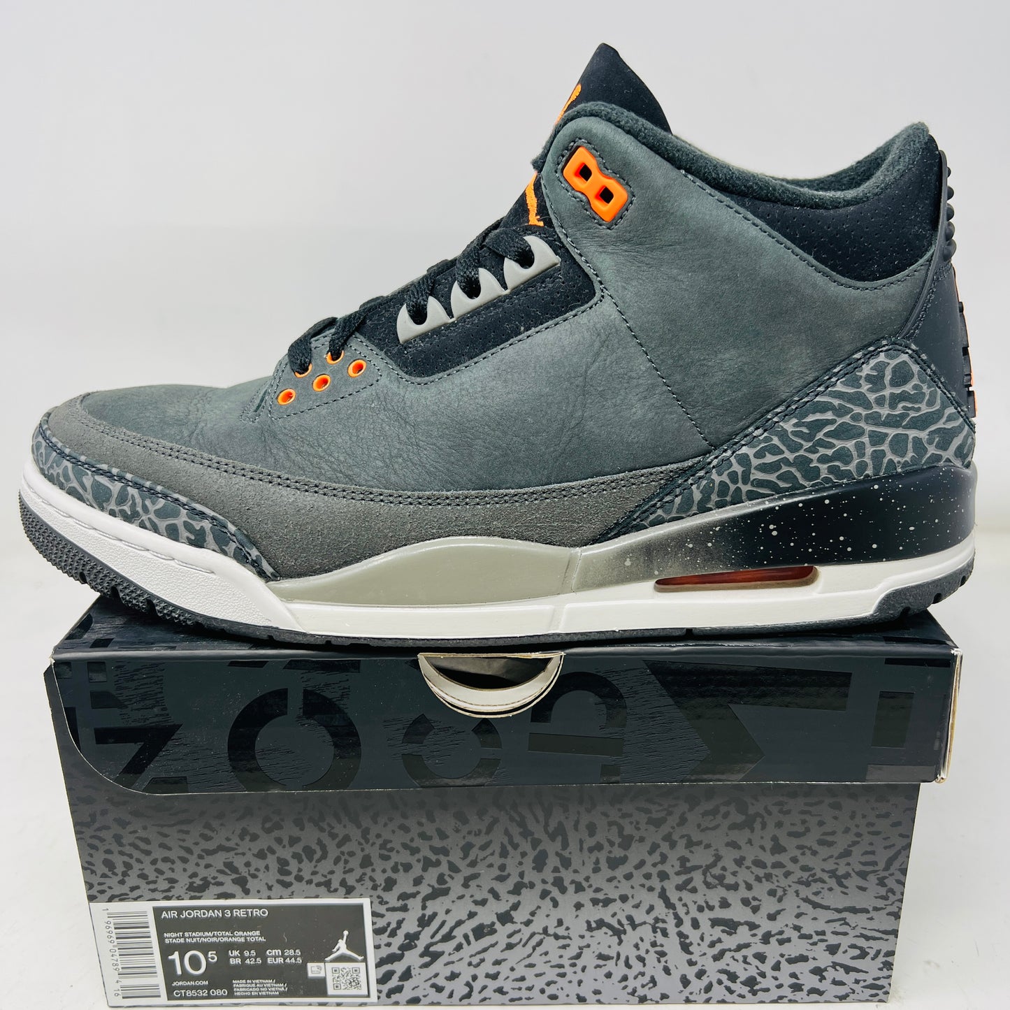 Jordan 3 Retro Fear Pack (2023)
