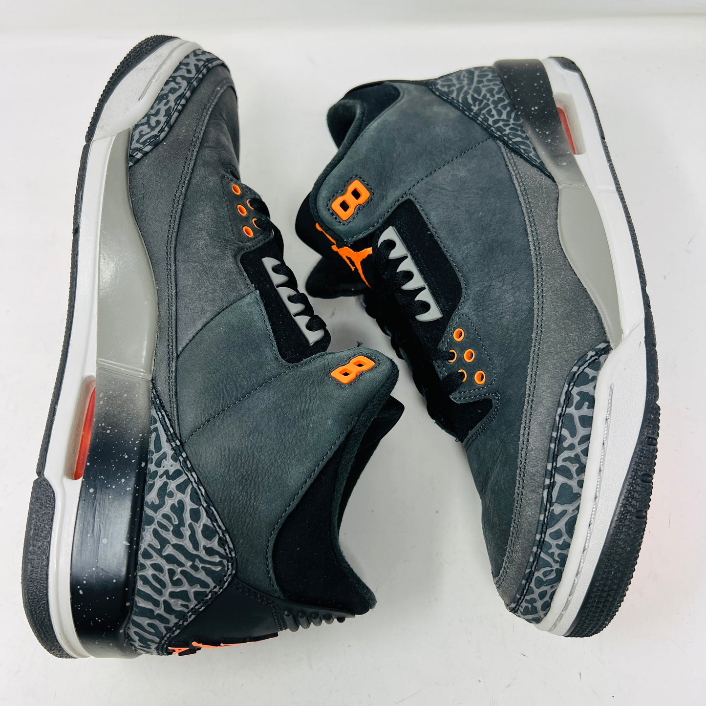 Jordan 3 Retro Fear Pack (2023)