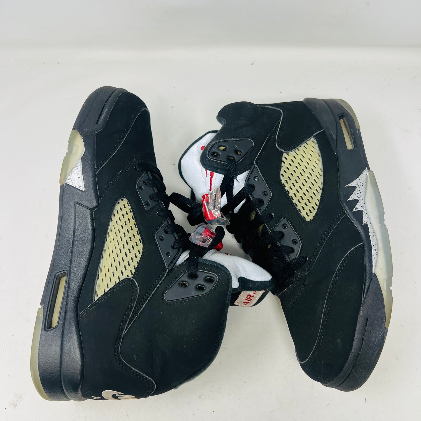 Jordan 5 Retro Black Metallic (2016)
