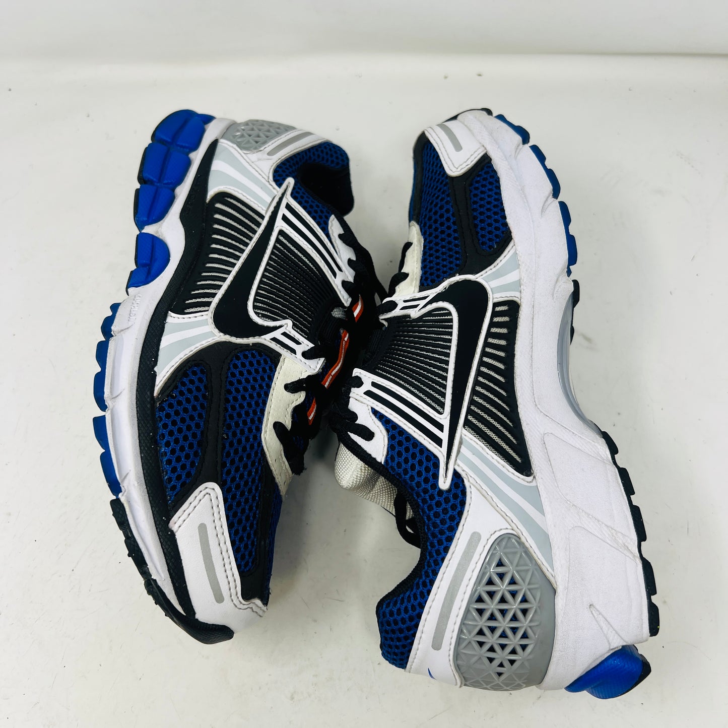 Nike Zoom Vomero 5 White Racer Blue Black