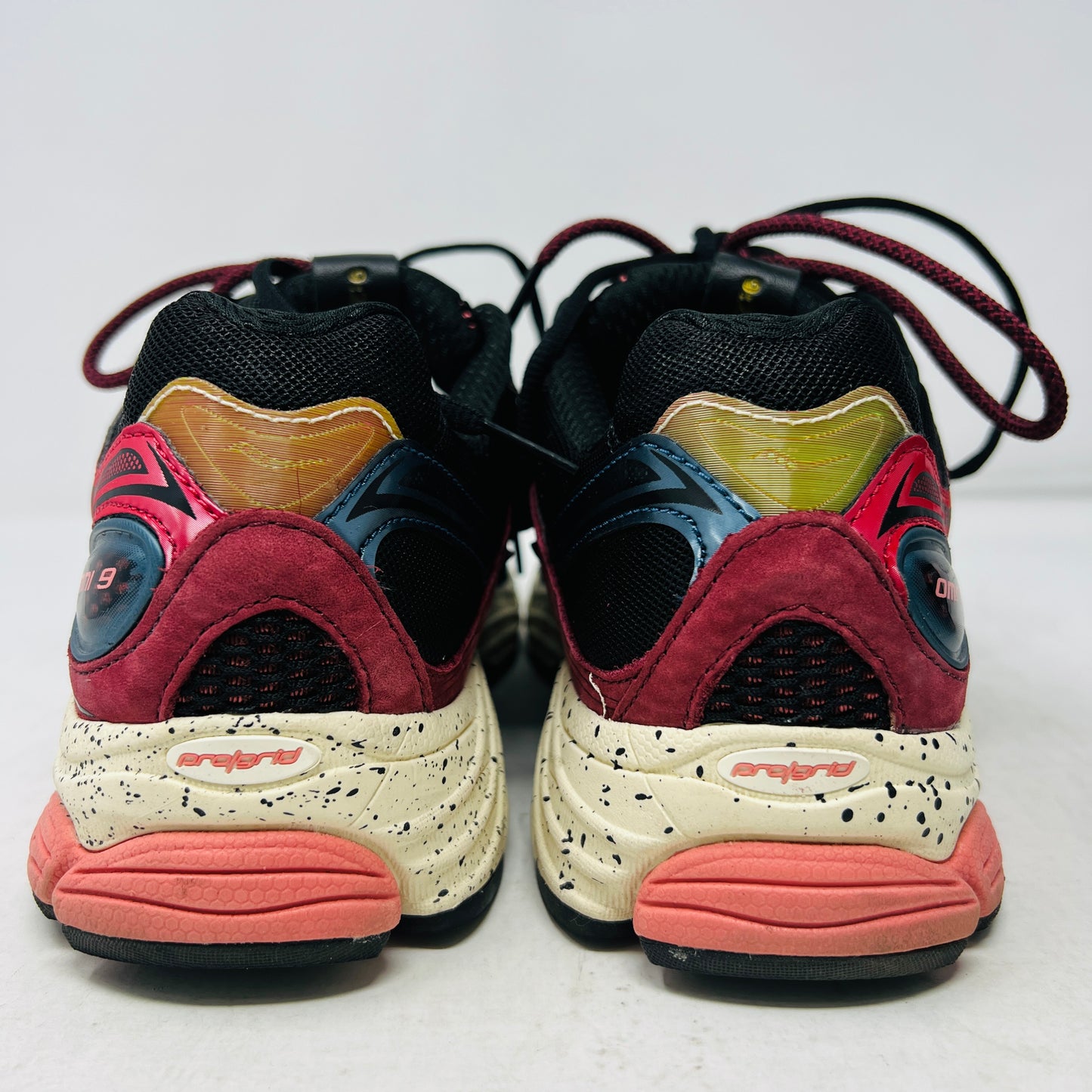 Saucony ProGrid Omni 9 Autumnal Equinox