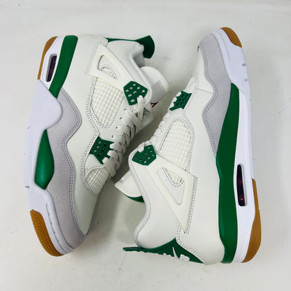 Jordan 4 Retro SB Pine Green